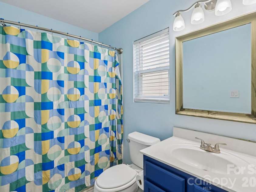 10302 Hugue Way, Charlotte, NC 28214.  MLS# CAR4417320, YatesRealty ID 47066. 