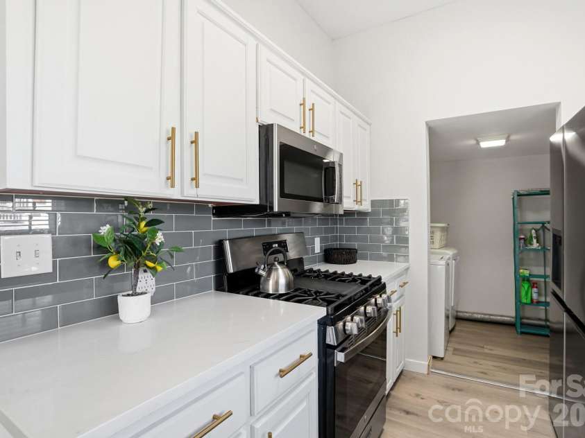 128 Massey Street, Fort Mill, SC 29715.  MLS# CAR4417351, YatesRealty ID 47067. 