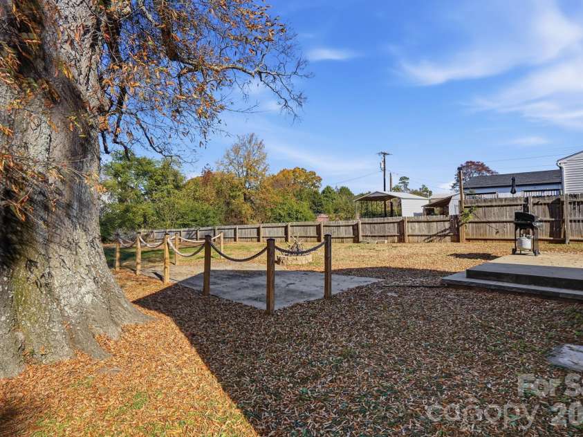 128 Massey Street, Fort Mill, SC 29715.  MLS# CAR4417351, YatesRealty ID 47067. 