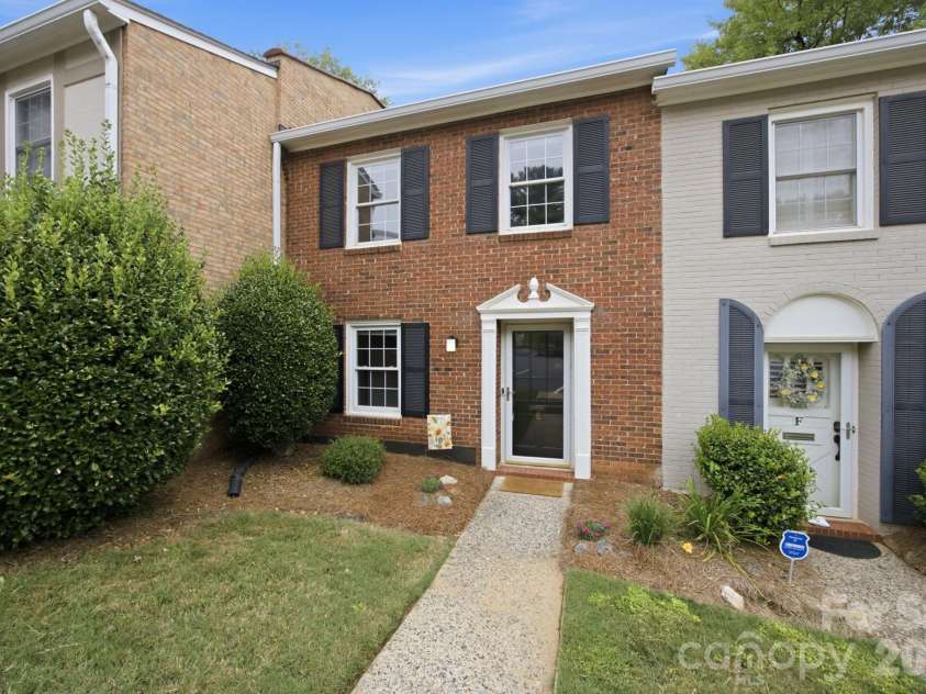 4603 Hedgemore Drive, Charlotte, NC 28209.  MLS# CAR4417329, YatesRealty ID 47068. Welcome Home!