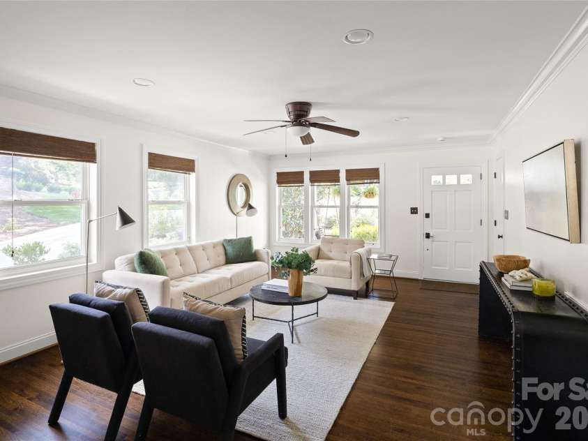 2215 Chatham Avenue, Charlotte, NC 28205.  MLS# CAR4417112, YatesRealty ID 47069. 