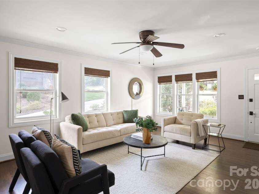2215 Chatham Avenue, Charlotte, NC 28205.  MLS# CAR4417112, YatesRealty ID 47069. 