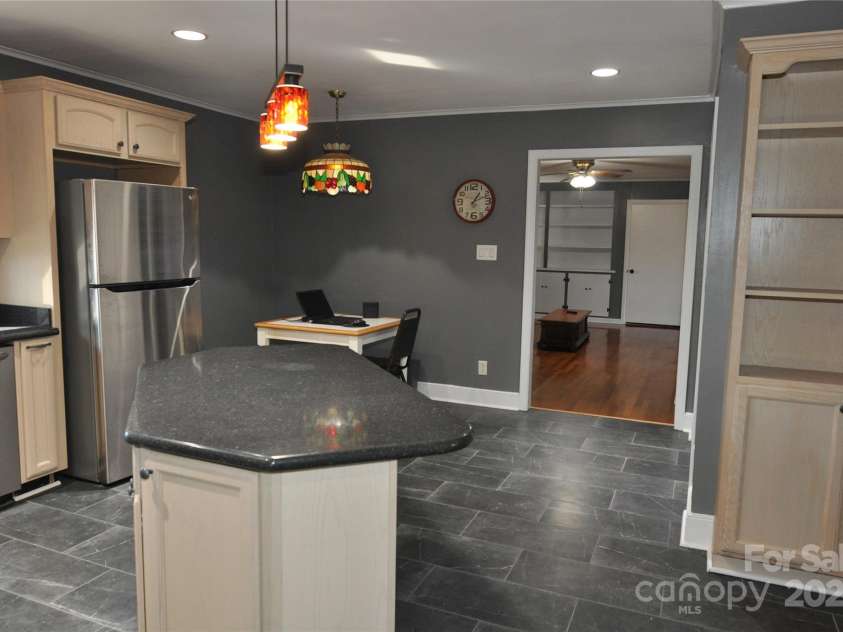 109 Shamrock Drive, Chester, SC 29706.  MLS# CAR4212611, YatesRealty ID 4707. 