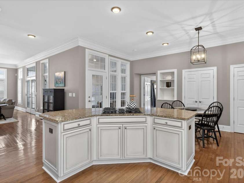 8811 First Bloom Road, Charlotte, NC 28277.  MLS# CAR4344288, YatesRealty ID 4707. 