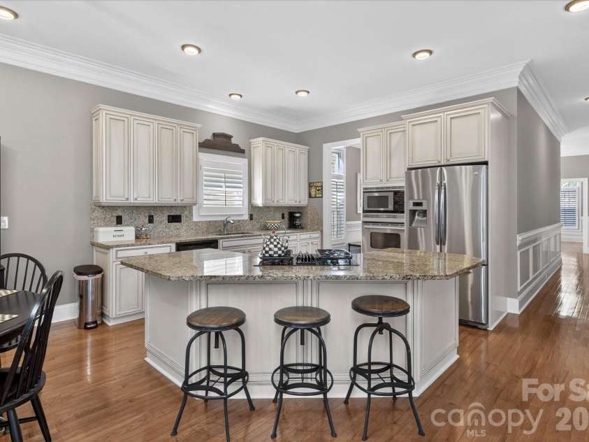 8811 First Bloom Road, Charlotte, NC 28277.  MLS# CAR4344288, YatesRealty ID 4707. 