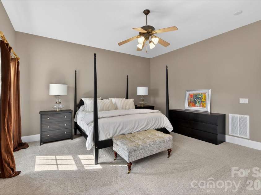 8811 First Bloom Road, Charlotte, NC 28277.  MLS# CAR4344288, YatesRealty ID 4707. 