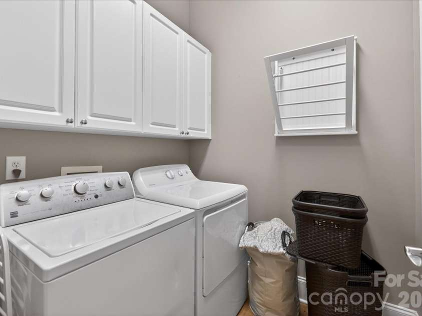 8811 First Bloom Road, Charlotte, NC 28277.  MLS# CAR4344288, YatesRealty ID 4707. 