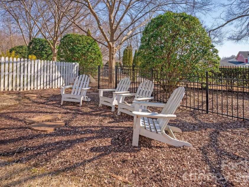 8811 First Bloom Road, Charlotte, NC 28277.  MLS# CAR4344288, YatesRealty ID 4707. 