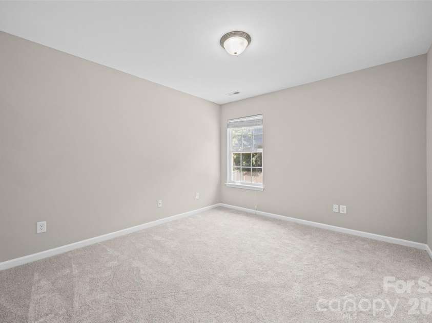 17707 Train Station Drive, Huntersville, NC 28078.  MLS# CAR4409292, YatesRealty ID 47070. 