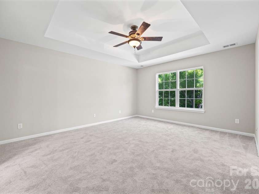17707 Train Station Drive, Huntersville, NC 28078.  MLS# CAR4409292, YatesRealty ID 47070. 