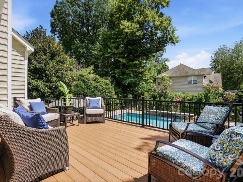 12124 Kane Alexander Drive, Huntersville, NC 28078.  MLS# CAR4409846, YatesRealty ID 47071. 
