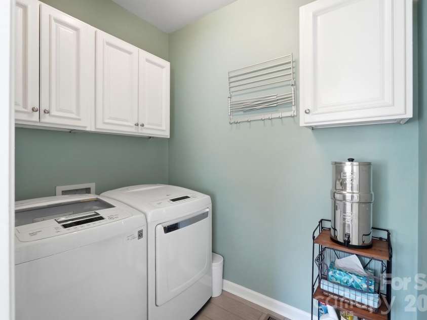 12124 Kane Alexander Drive, Huntersville, NC 28078.  MLS# CAR4409846, YatesRealty ID 47071. 
