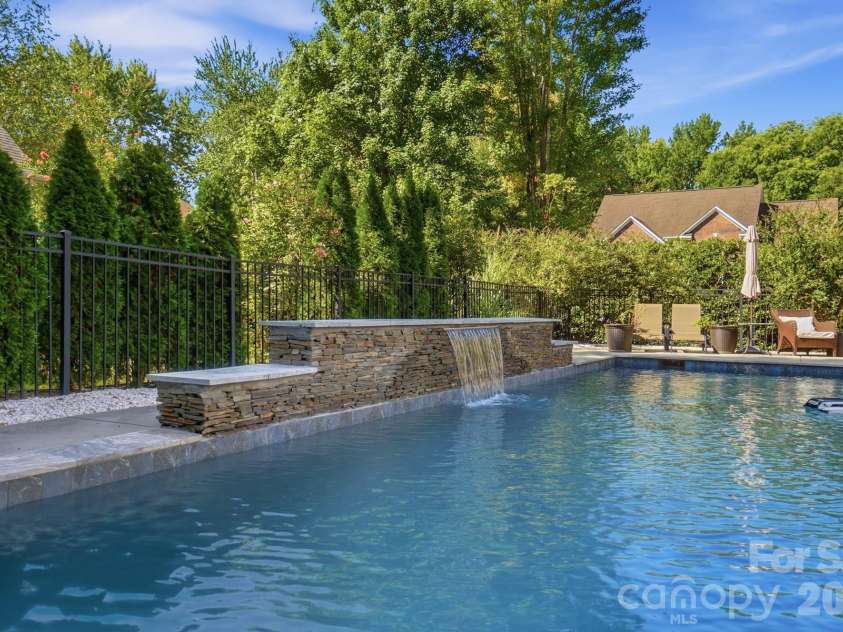 12124 Kane Alexander Drive, Huntersville, NC 28078.  MLS# CAR4409846, YatesRealty ID 47071. 