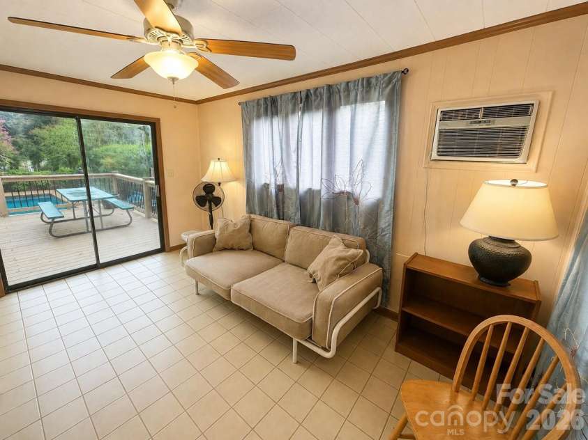4821 Elmhurst Drive, Hickory, NC 28601.  MLS# CAR4411172, YatesRealty ID 47072. Pool House