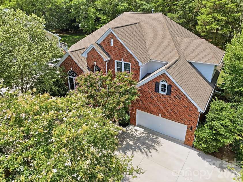 3518 Abbey Hill Lane, Charlotte, NC 28210.  MLS# CAR4412910, YatesRealty ID 47074. 