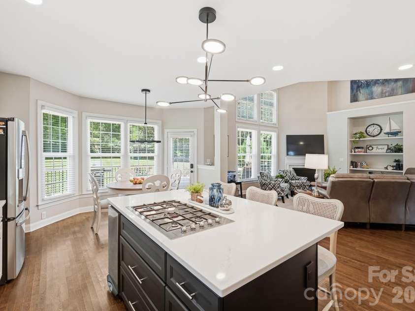 3518 Abbey Hill Lane, Charlotte, NC 28210.  MLS# CAR4412910, YatesRealty ID 47074. 