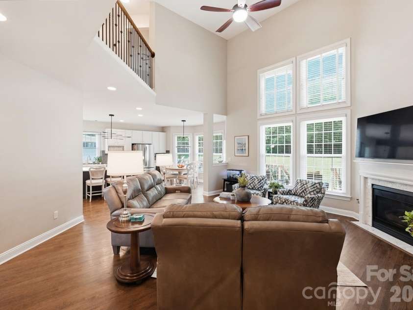 3518 Abbey Hill Lane, Charlotte, NC 28210.  MLS# CAR4412910, YatesRealty ID 47074. 