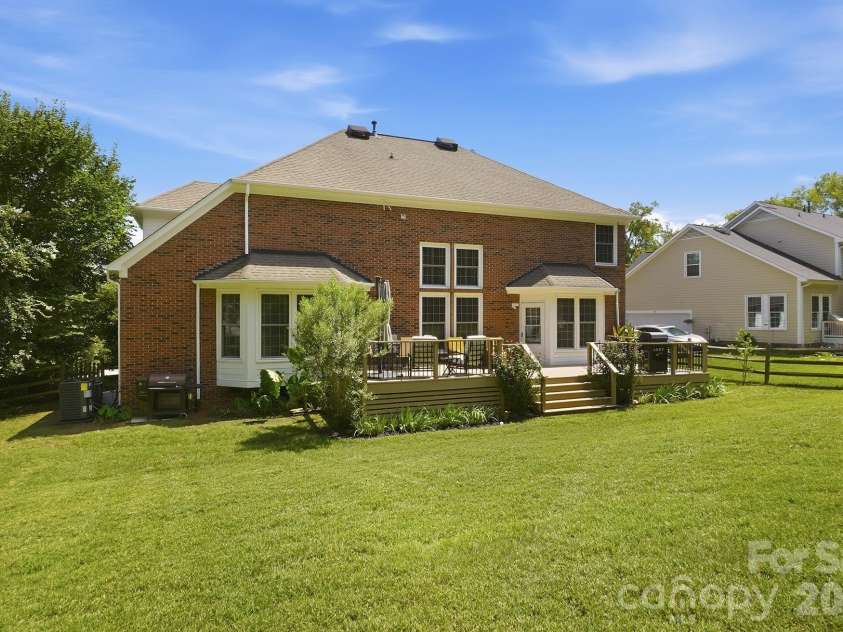 3518 Abbey Hill Lane, Charlotte, NC 28210.  MLS# CAR4412910, YatesRealty ID 47074. 