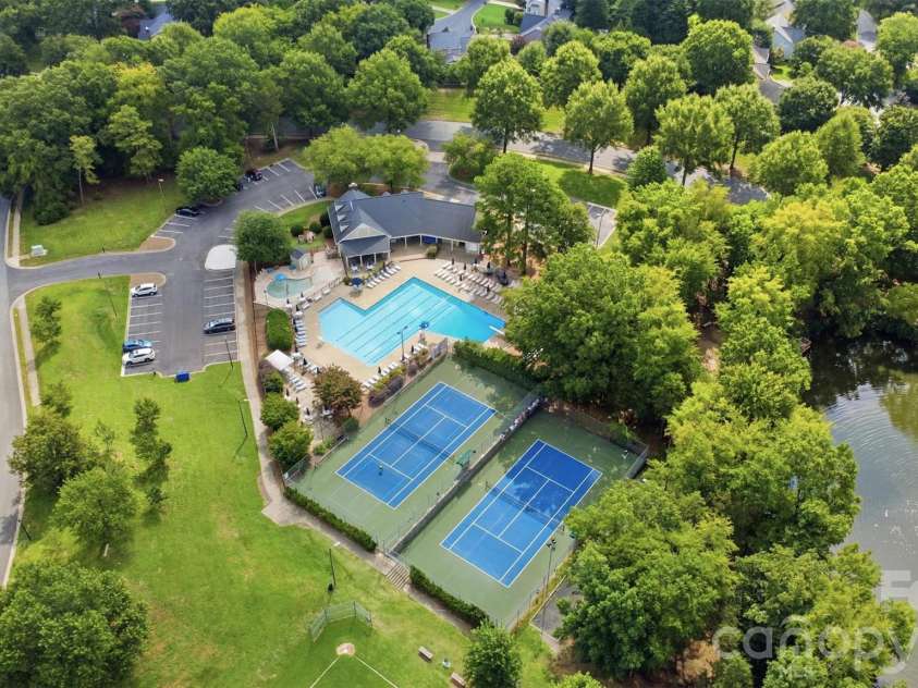 3518 Abbey Hill Lane, Charlotte, NC 28210.  MLS# CAR4412910, YatesRealty ID 47074. 