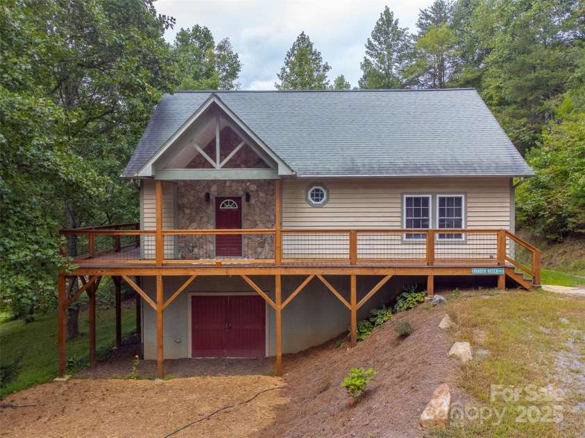 179 Twin Oaks Estates, Sylva, NC 28779.  MLS# CAR4303118, YatesRealty ID 47077. 