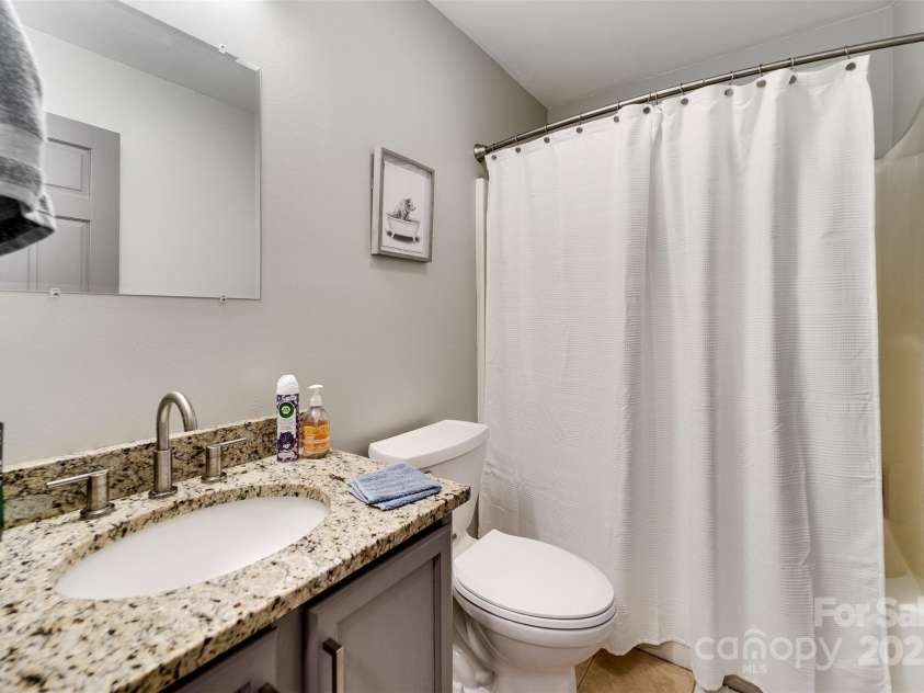 179 Twin Oaks Estates, Sylva, NC 28779.  MLS# CAR4303118, YatesRealty ID 47077. 