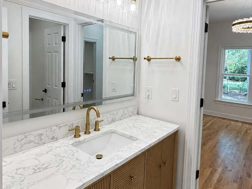 5138 Rotherfield Court, Charlotte, NC 28277.  MLS# CAR4412248, YatesRealty ID 47079. Bathroom- Upper Level