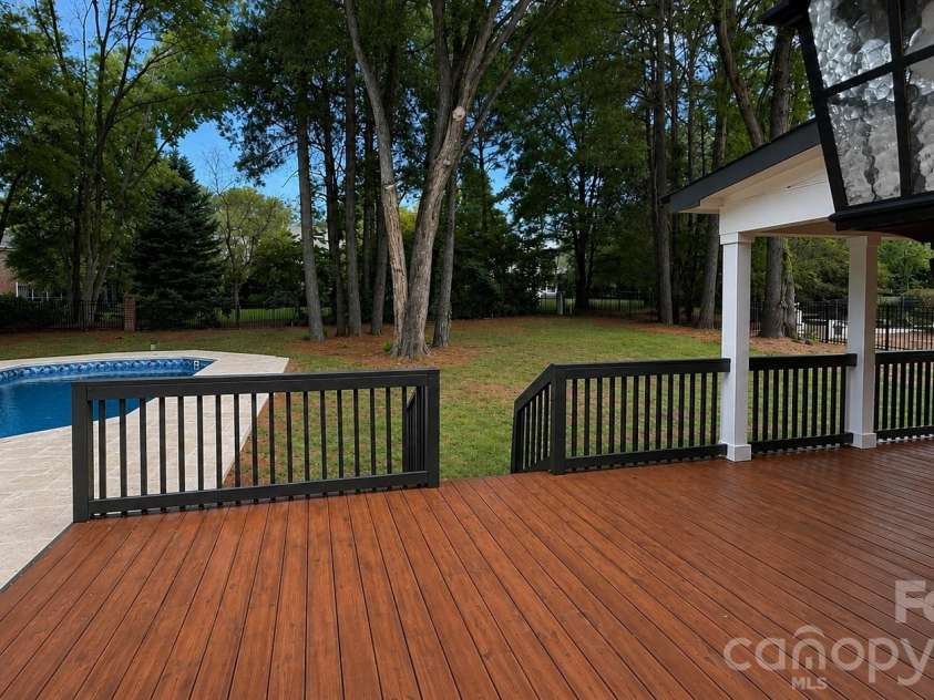 5138 Rotherfield Court, Charlotte, NC 28277.  MLS# CAR4412248, YatesRealty ID 47079. Deck