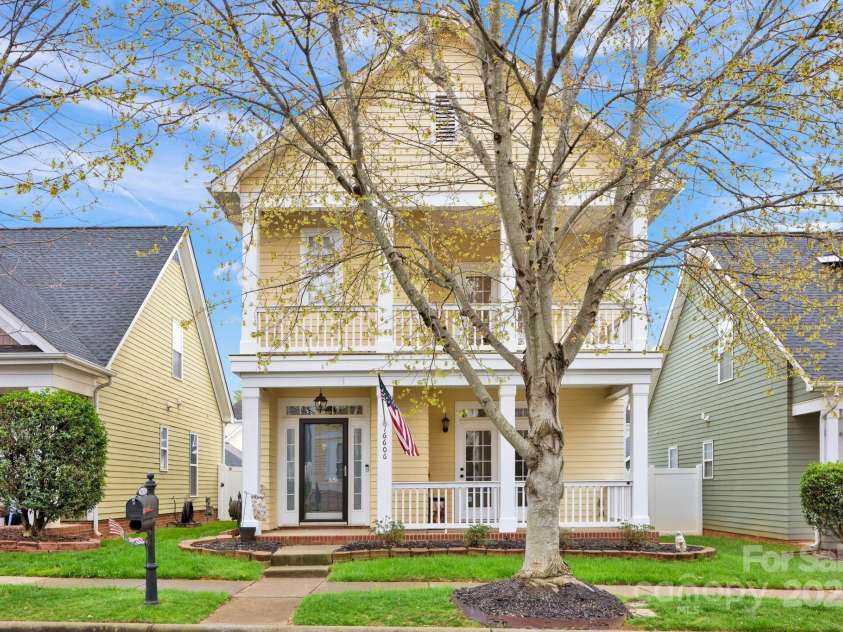 16606 Spruell Street, Huntersville, NC 28078.  MLS# CAR4239220, YatesRealty ID 4708. 