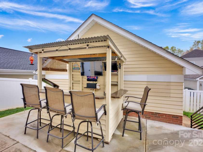 16606 Spruell Street, Huntersville, NC 28078.  MLS# CAR4239220, YatesRealty ID 4708. 