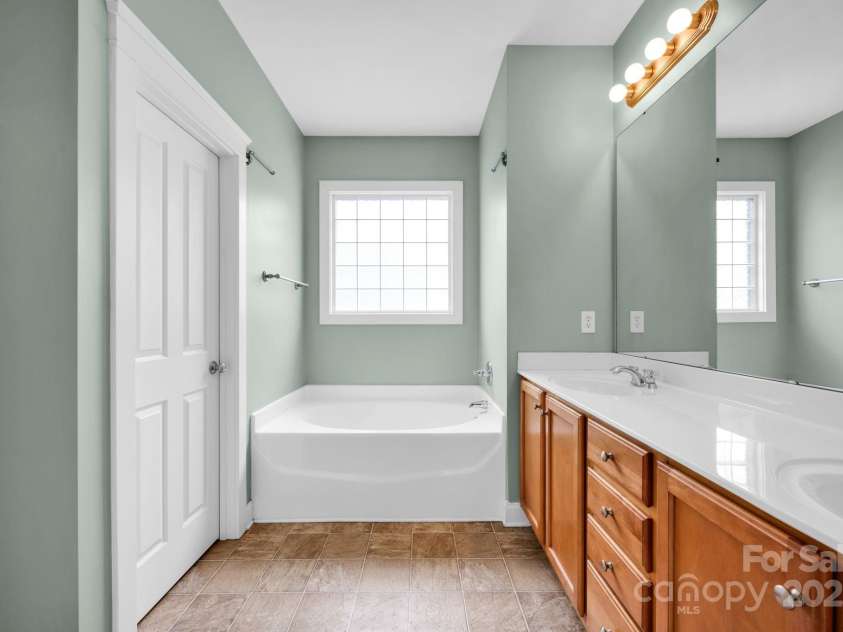 16606 Spruell Street, Huntersville, NC 28078.  MLS# CAR4239220, YatesRealty ID 4708. 