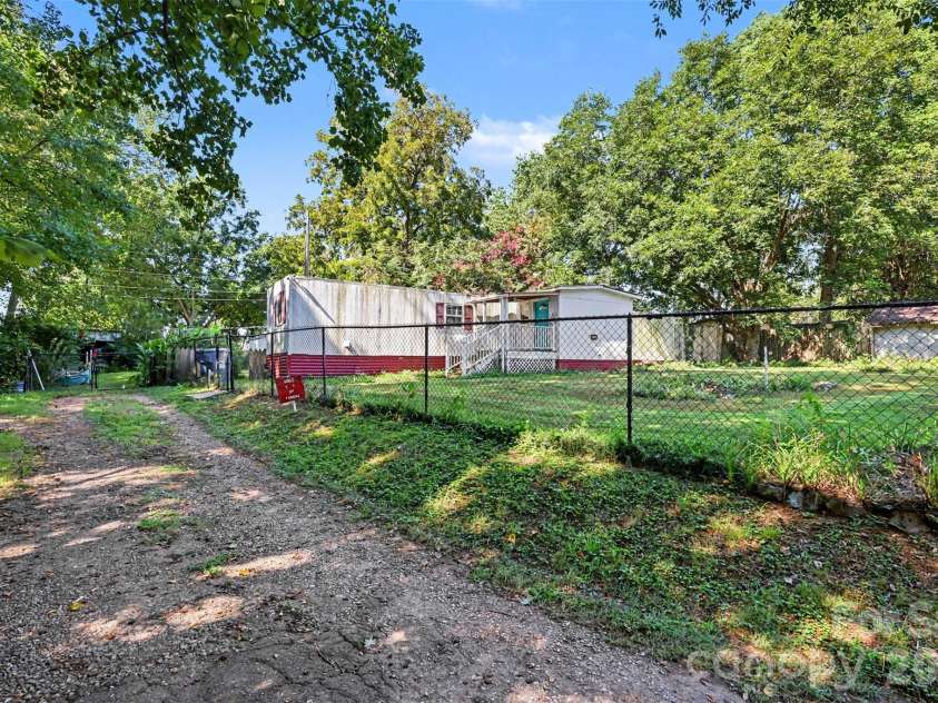 249 CHERRY Street, Rock Hill, SC 29730.  MLS# CAR4414440, YatesRealty ID 47080. 