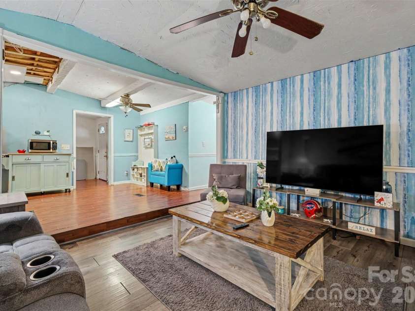 249 CHERRY Street, Rock Hill, SC 29730.  MLS# CAR4414440, YatesRealty ID 47080. 