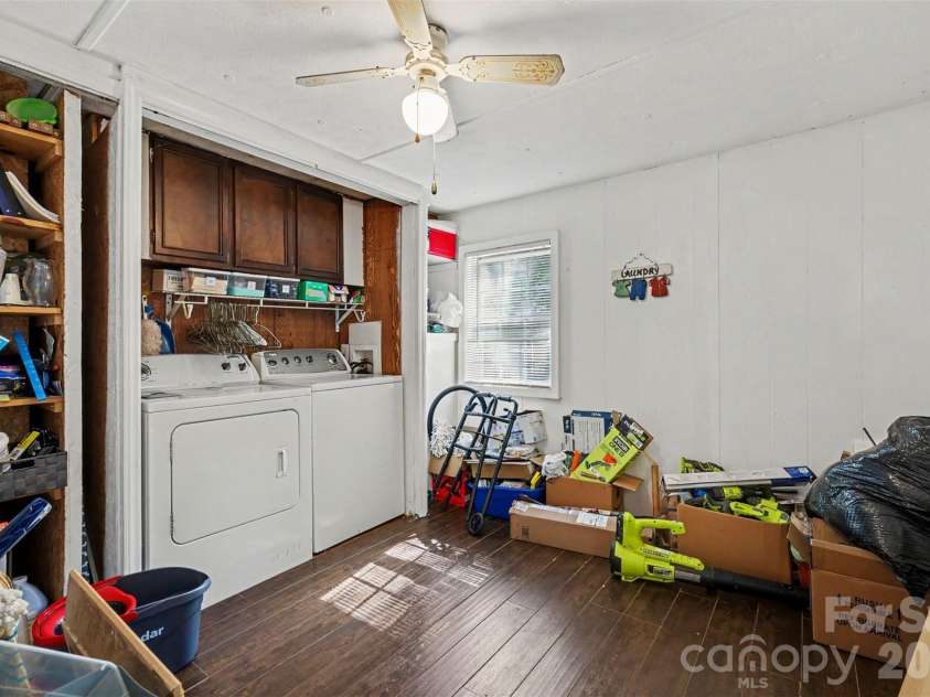 249 CHERRY Street, Rock Hill, SC 29730.  MLS# CAR4414440, YatesRealty ID 47080. 