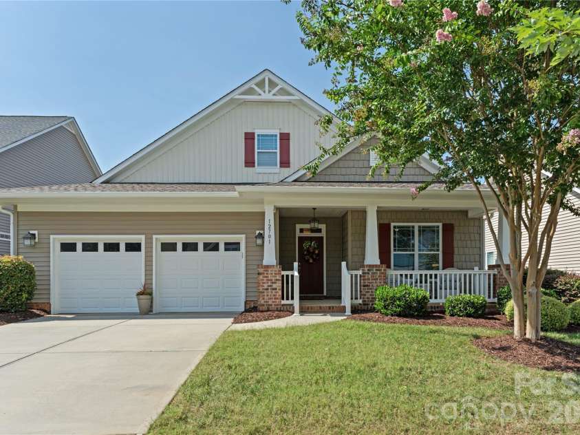 12701 Meetinghouse Drive, Cornelius, NC 28031.  MLS# CAR4415803, YatesRealty ID 47083. 