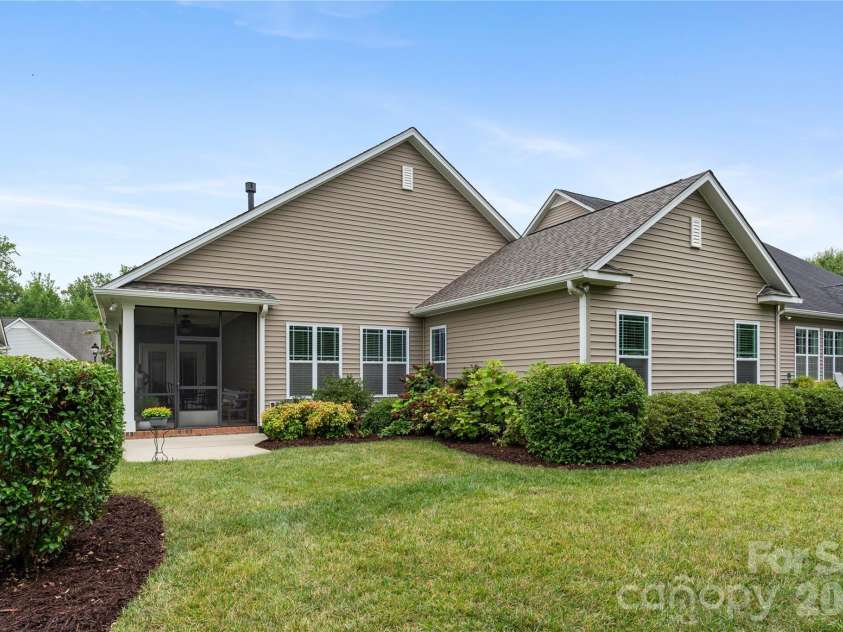 12701 Meetinghouse Drive, Cornelius, NC 28031.  MLS# CAR4415803, YatesRealty ID 47083. 
