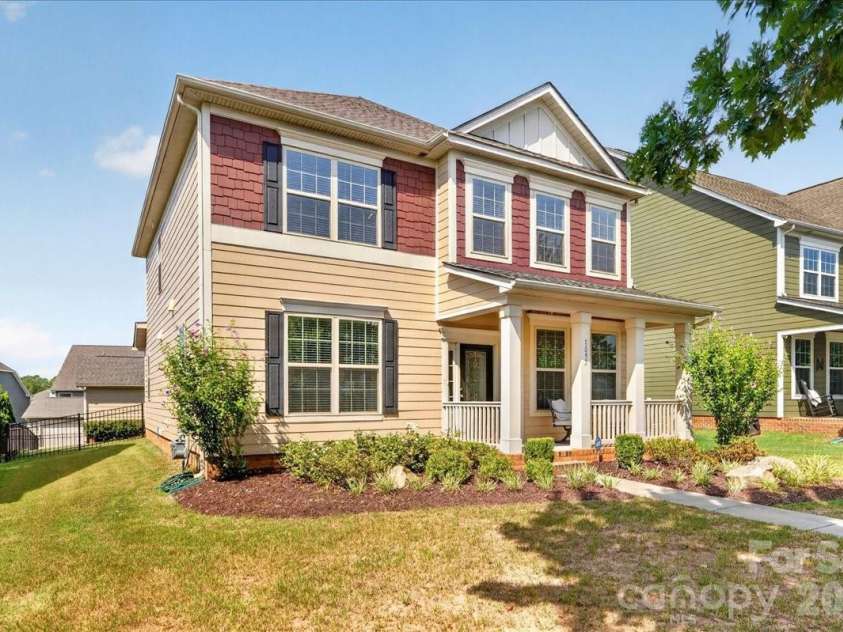 1052 Delridge Street, Waxhaw, NC 28173.  MLS# CAR4415172, YatesRealty ID 47084. 