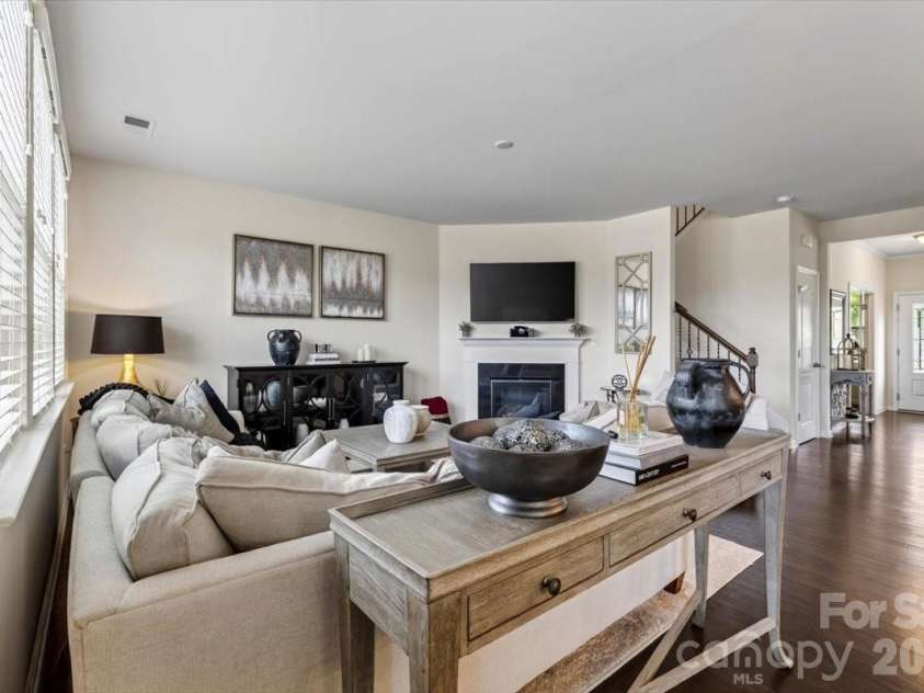 1052 Delridge Street, Waxhaw, NC 28173.  MLS# CAR4415172, YatesRealty ID 47084. 