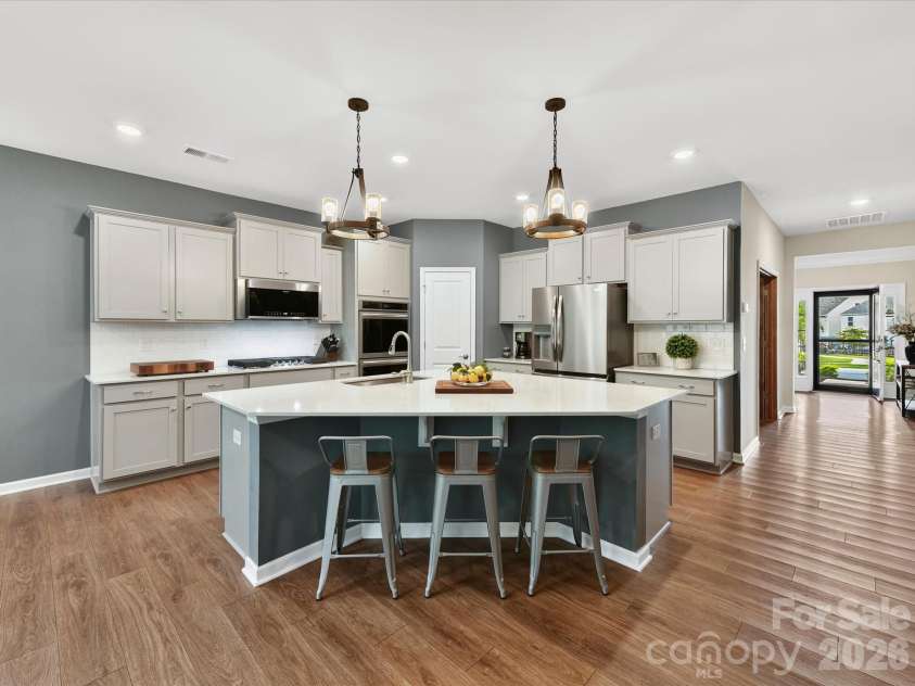 209 Kennerly Center Drive, Mooresville, NC 28115.  MLS# CAR4415133, YatesRealty ID 47085. 