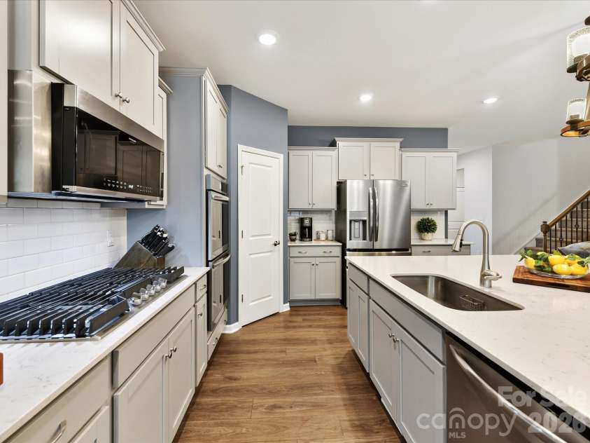 209 Kennerly Center Drive, Mooresville, NC 28115.  MLS# CAR4415133, YatesRealty ID 47085. 