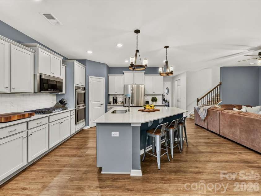 209 Kennerly Center Drive, Mooresville, NC 28115.  MLS# CAR4415133, YatesRealty ID 47085. 