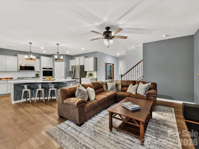 209 Kennerly Center Drive, Mooresville, NC 28115.  MLS# CAR4415133, YatesRealty ID 47085. 