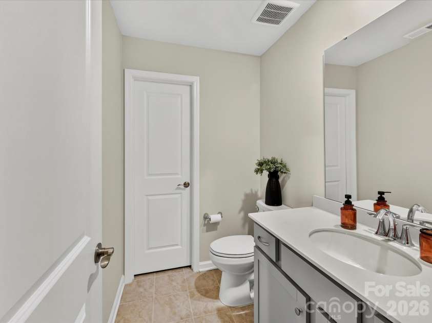 209 Kennerly Center Drive, Mooresville, NC 28115.  MLS# CAR4415133, YatesRealty ID 47085. 