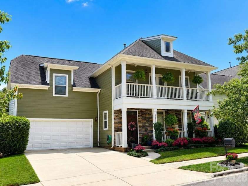 13829 Cedar Pond Circle, Huntersville, NC 28078.  MLS# CAR4415266, YatesRealty ID 47086. 