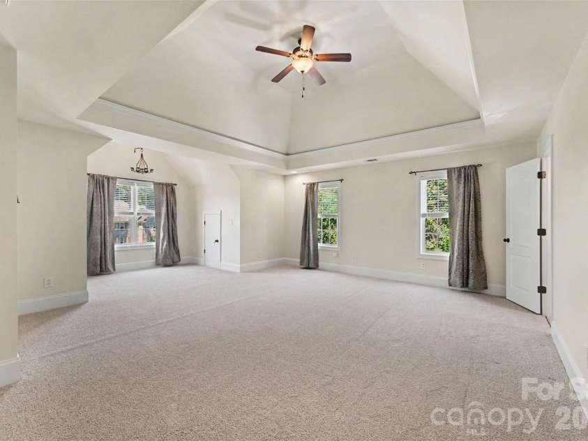 2858 Scarborough Court, Gastonia, NC 28054.  MLS# CAR4384743, YatesRealty ID 47089. Primary Bedroom