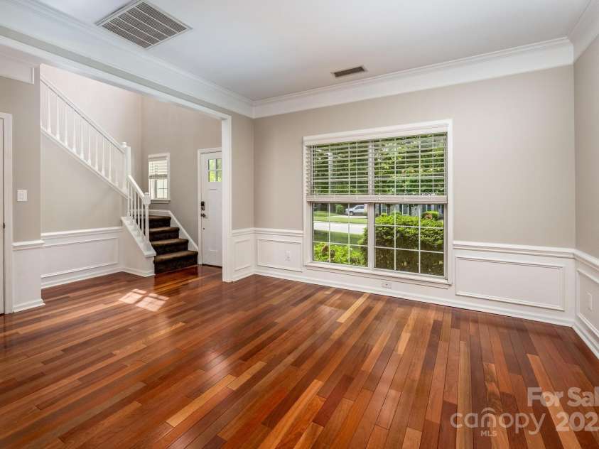 107 Monterey Drive, Mooresville, NC 28117.  MLS# CAR4199343, YatesRealty ID 4709. Living Room