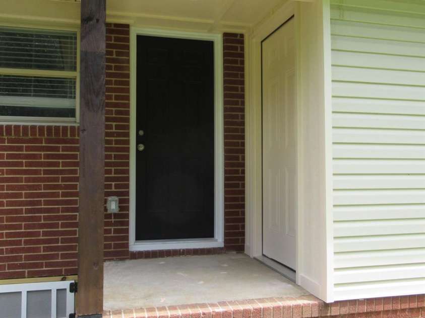 1733-1773 River Road 2 Road, Lincolnton, NC 28092.  MLS# CAR4340723, YatesRealty ID 4709. Rear Porch