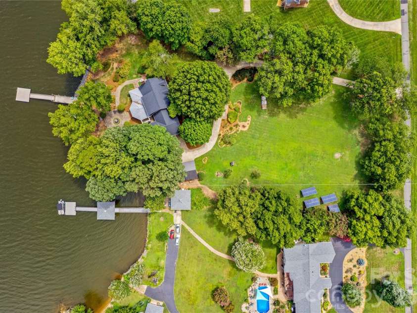 810 Fox Hollow Lane, Salisbury, NC 28146.  MLS# CAR4396610, YatesRealty ID 47090. 