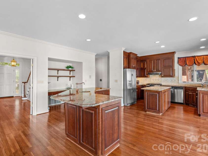 810 Fox Hollow Lane, Salisbury, NC 28146.  MLS# CAR4396610, YatesRealty ID 47090. 