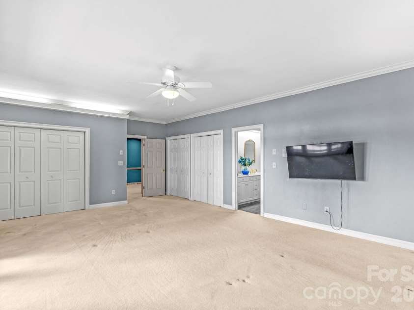 810 Fox Hollow Lane, Salisbury, NC 28146.  MLS# CAR4396610, YatesRealty ID 47090. 