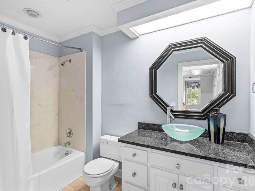 810 Fox Hollow Lane, Salisbury, NC 28146.  MLS# CAR4396610, YatesRealty ID 47090. 